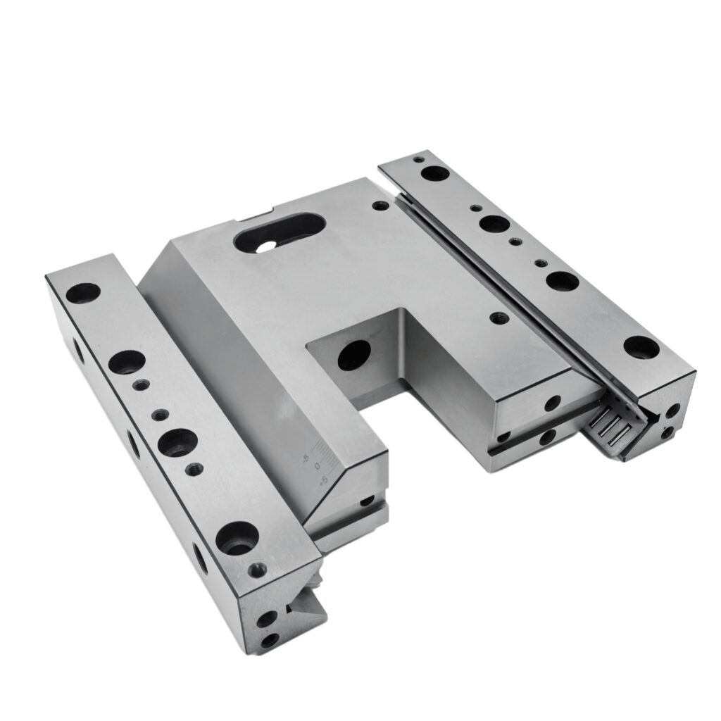 Custom linear cross roller guideway for precision applications