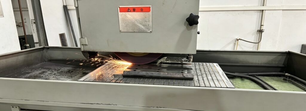 Precision grinding process for crossed roller guide rails in our factory